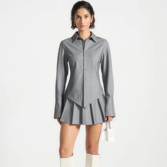 Grey Pinstripe Pleated Skort - Picture 5 of 5